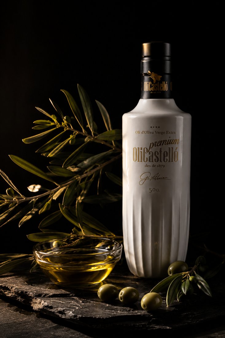 OliCastelló Premium 0.5L с оливковой ветвью